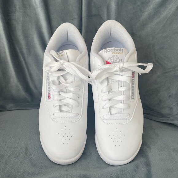 Reebok White Women's Classic Sneakers Size 7 - Picture 1 of 4